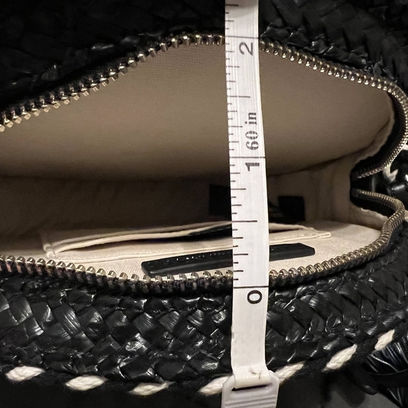 Rebecca Minkoff Straw Circle Cross Body Blue Multi Color Bag - Picture 13 of 16